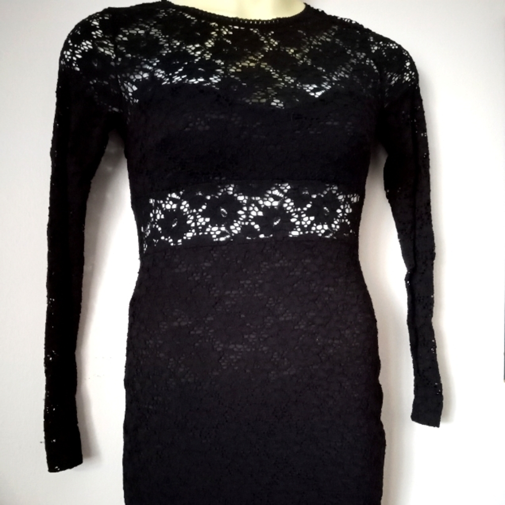 Little black dress lace